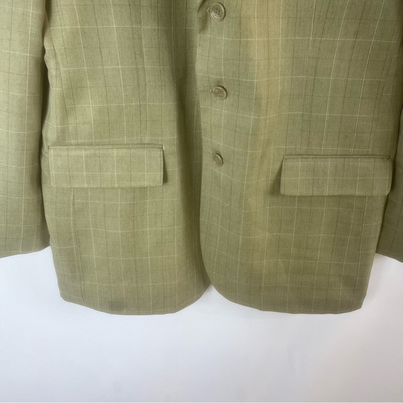 J. Vital 2piece suit size 42R top and 42R/ 35W
bottom Men's Tan Blazer - Picture 4 of 17